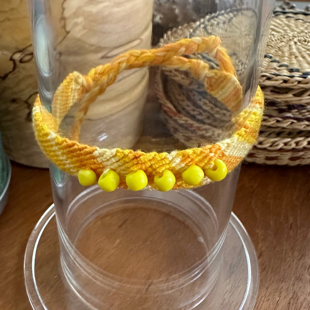 Yellow beaded friendship bracelet 💛